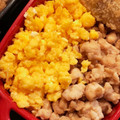 ☆ドキンちゃん☆”'s cooksnap of when they made 鶏そぼろと卵と絹さやの3食丼.