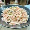 Superlittleboo's cooksnap of when they made 青じそと明太マヨの大根サラダ.