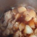 鶏皮坊主's cooksnap of when they made 安い手羽元と大根のボリューム煮物.