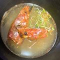 ＊ねこるぅん＊'s cooksnap of when they made 勿体無い！ お刺身の赤エビの頭でお味噌汁.