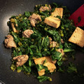 ame-ikuru's cooksnap of when they made かぶの葉と挽肉と豆腐炒め.
