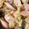 ふぁんころ's cooksnap of when they made キャベツと魚肉ソーセージのソース炒め.