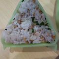 あゆたっくん's cooksnap of when they made 簡単美味しい★ダシ薫るシャケシソおにぎり.