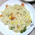 ありん＊'s cooksnap of when they made 炊飯器で簡単！ピラフ ミックスベジタブル.