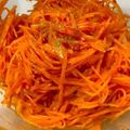 なびろめ's cooksnap of when they made 秋の味覚♡柿と人参のラペ(マリネサラダ).