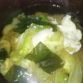 ちゃちゅ2's cooksnap of when they made １人分レシピ！卵とキャベツのみそ汁.