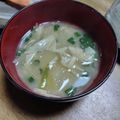 和☆2049's cooksnap of when they made サッとしたのど越し！湯葉の味噌汁.