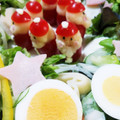 ちーゆづアーちゃん☆'s cooksnap of when they made 簡単！ミニトマトのサンタさん＆簡単リース.