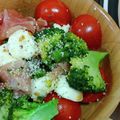 リアル☆プーさん's cooksnap of when they made ブロッコリーと生ハムのカプレーゼサラダ.