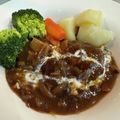 eまみ's cooksnap of when they made 赤ワインのみ✿絶品ビーフシチュー.