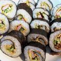 ﾘﾗｯｸﾏﾝ's cooksnap of when they made 簡単海苔巻き。(卵・カニかま・きゅうり）.