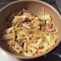 otyame's cooksnap of when they made 簡単あと一品に！大根とベーコンの醤油炒め.