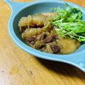 CZKO's cooksnap of when they made 生姜風味が効いた煮込み麩の肉じゃが風煮物.