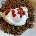 ミロ9607's cooksnap of when they made 目玉焼きのっけ！カレー焼きそば.