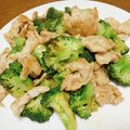 vabochan's cooksnap of when they made 豚肉とブロッコリーのオイスターソース炒め.