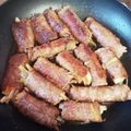 ハチ8コロ8's cooksnap of when they made ご飯がすすむ！千切りごぼうの牛肉巻き.