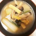 ˚✧₊⁎ゆう˚✧₊⁎'s cooksnap of when they made しめじ 油揚げ ねぎ 炒め 味噌汁 ♪.