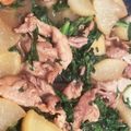 aosou's cooksnap of when they made 子供も大好き☆大根と豚肉と春菊の絶品煮物.
