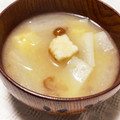 わたさな2016's cooksnap of when they made なめこと大根と油揚げの味噌汁.