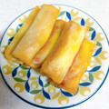 kuraikao's cooksnap of when they made 粗挽きウインナーとチーズの簡単春巻き.