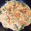 みかたんキッチン's cooksnap of when they made 大人気♪春菊とかりかりチーズの絶品チヂミ.