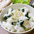 ♬ぶちこ♬'s cooksnap of when they made 混ぜるだけ♪5分でデキる♡わかめごはん.