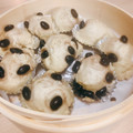 su_maman's cooksnap of when they made おせちの黒豆で♪ふわもち蒸しパン.