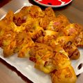 cra's cooksnap of when they made ピザ味ベーコンエピ＆ソーセージパンエピ☆.