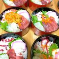 ぽろっとＱちゃん's cooksnap of when they made お刺身盛り合わせ乗せるだけ♪ 海鮮丼.