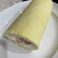 NinNinGirl's cooksnap of when they made しっとりロールケーキ生地（別立て）.