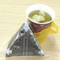 蕎麦の華's cooksnap of when they made 塩シャケと野沢菜漬けのおにぎり.