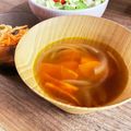 ゆりまる2011's cooksnap of when they made 玉ねぎとにんじんの甘～いコンソメスープ♪.