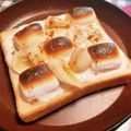 azusajapan's cooksnap of when they made ヨーグルト＆マシュマロトースト.