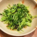 風民tomomi's cooksnap of when they made レンジでかんたん♪豆苗の塩昆布ナムル.