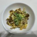 tm0915yk's cooksnap of when they made 副菜･お弁当に。しめじと油揚げの卵とじ.