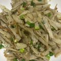 hiromi0163's cooksnap of when they made ご飯やおつまみに☆ごぼうのにんにく炒め　.