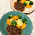 なつき☆ミ's cooksnap of when they made 副菜も一緒に作れる♪ハンバーグ.
