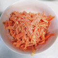 えつおくん's cooksnap of when they made お弁当にも♪人参のおかかマヨ和え✿.