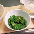 Markトゥー's cooksnap of when they made めんつゆで簡単にできるオクラの和え物.