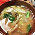 クックE662AA☆'s cooksnap of when they made 野菜たっぷり！旨ピリ辛　キムチスープ.