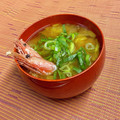 島子☆'s cooksnap of when they made 伊勢海老風!?甘エビの味噌汁.