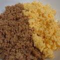 まゆコ's cooksnap of when they made 鶏そぼろ丼☆炒り卵の2色丼☆親子丼☆簡単.