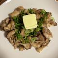 かんじきんぐ's cooksnap of when they made 鶏ときのこのバタぽんソテー.