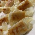 MULA's cooksnap of when they made シュウマイの皮で餃子.