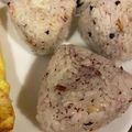 ☆ayumikan☆'s cooksnap of when they made ハマる♡炒めツナとゆかりのおにぎり.