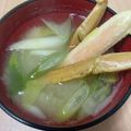 n0z0m1nn's cooksnap of when they made かにの殻でお味噌汁.