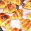 百色林檎's cooksnap of when they made HBで作るパリｯサクｯ★★クロワッサン.