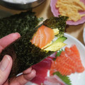 2児ママみきてぃ's cooksnap of when they made 手巻き寿司にぴったりな海苔の切り方♫.