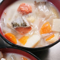 みき☆ハチ's cooksnap of when they made 冬の定番★我が家のかす汁.
