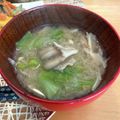 爆食小僧's cooksnap of when they made 簡単！舞茸と空心菜のお味噌汁　生姜風味.